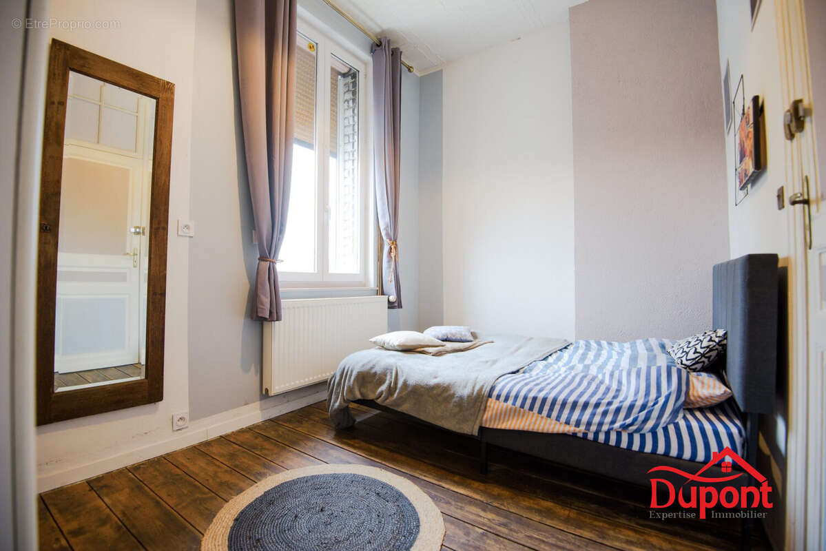 Maison à SAINT-AMAND-LES-EAUX