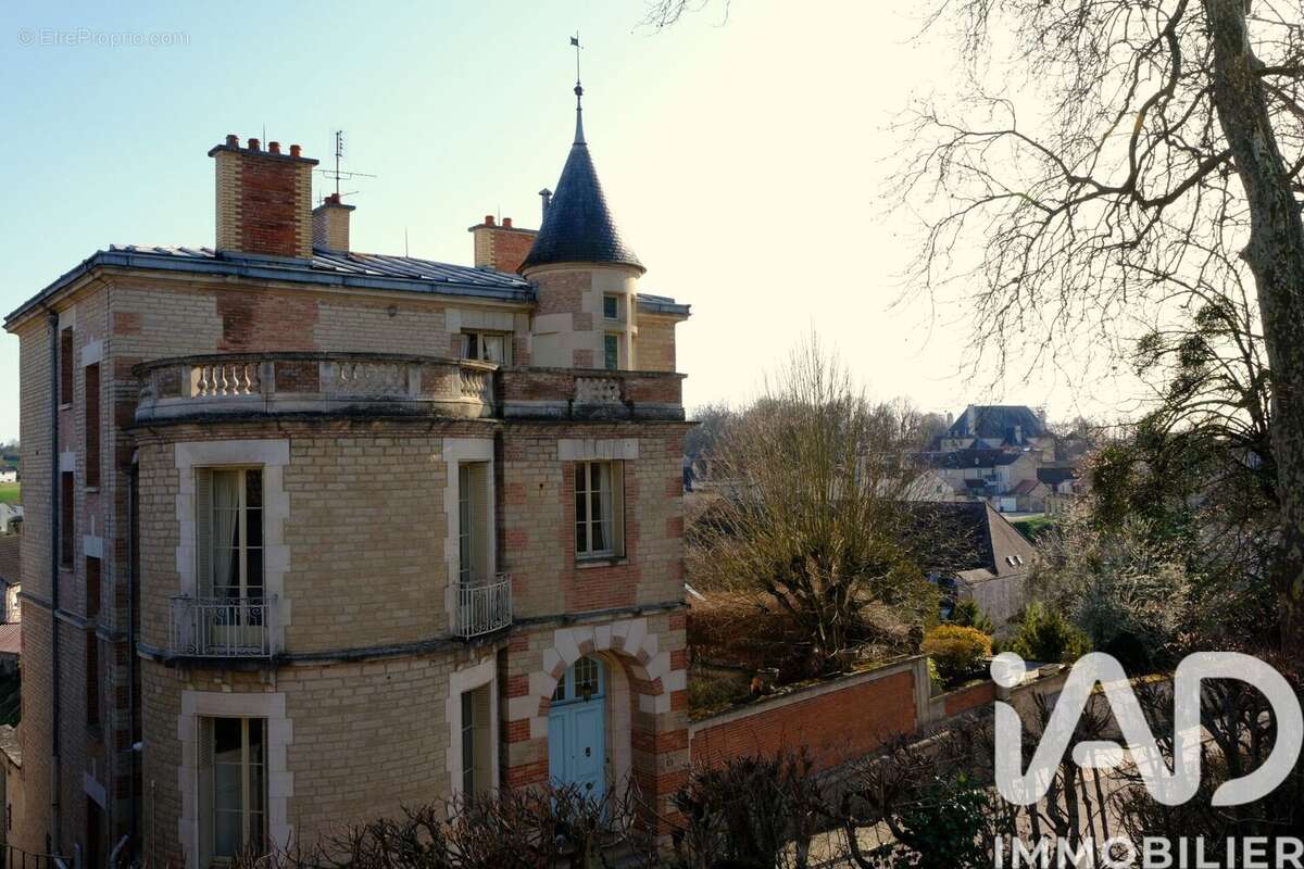 Photo 1 - Maison à CHATILLON-SUR-SEINE