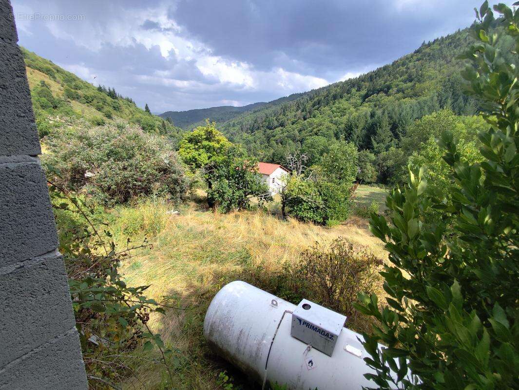 Maison 4 pièces 76 m² à vendre à Le Chambon (07160) - photo 2
