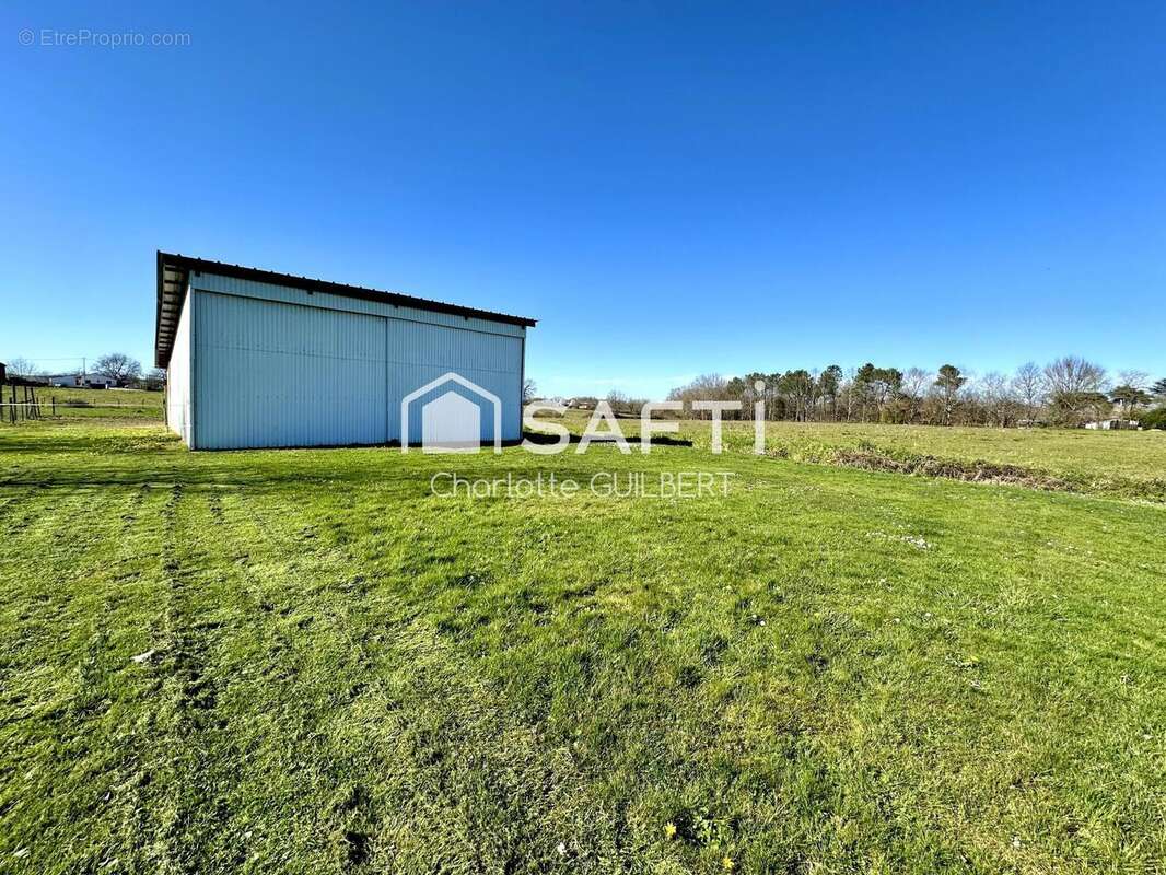 Photo 3 - Terrain à SAINTE-MARTHE