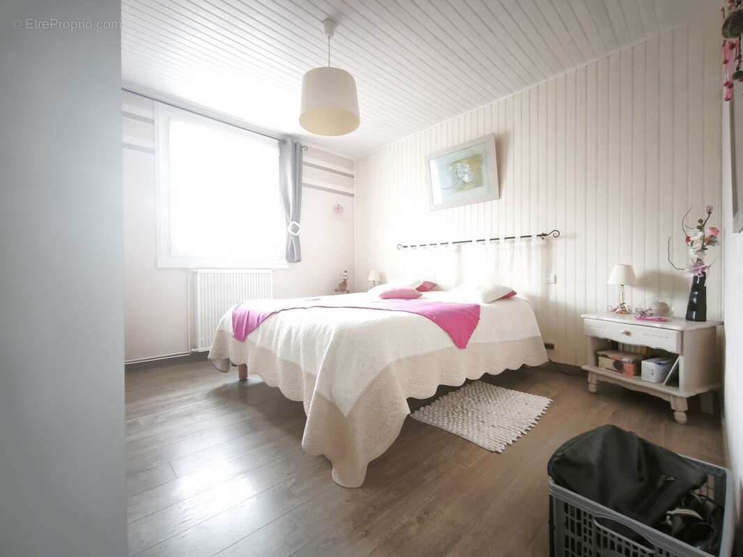 Maison 153 m² à Linars  - photo 63