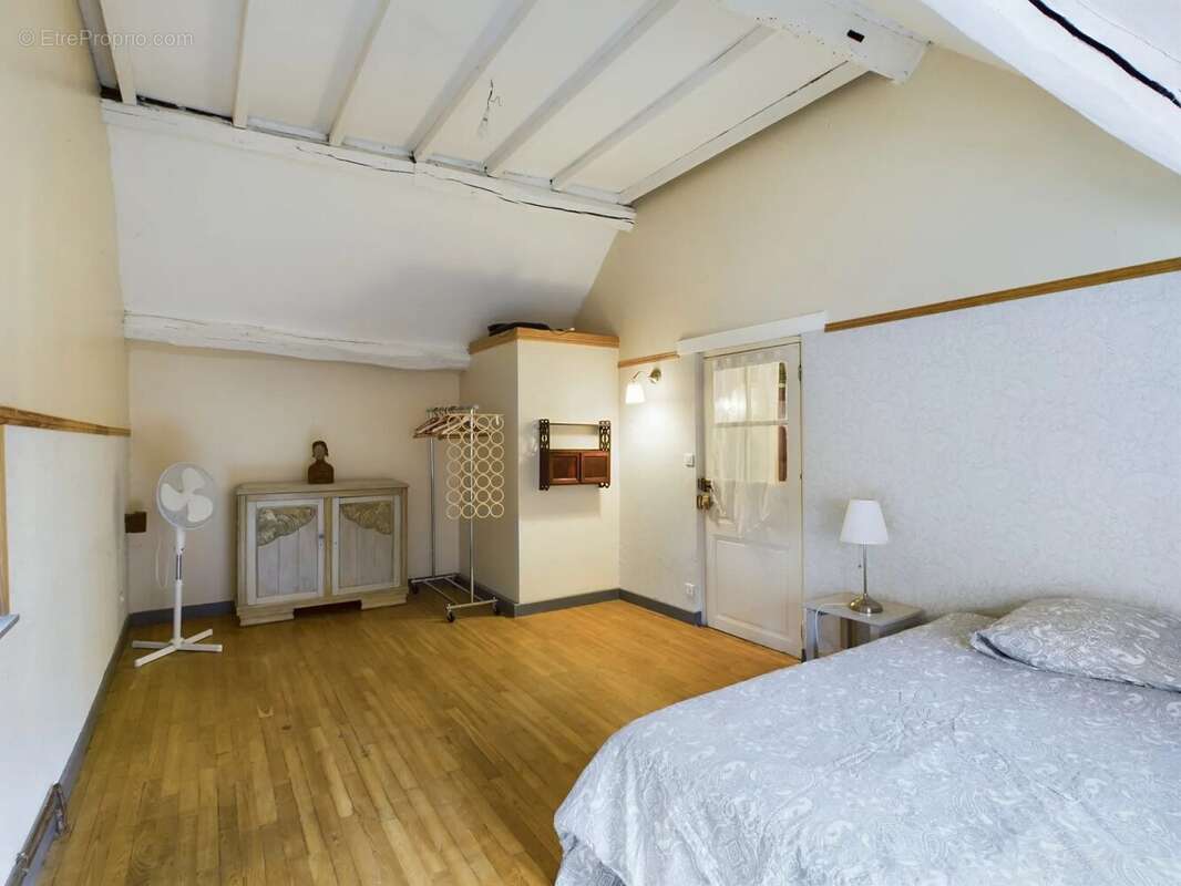 Maison à SAINT-MARTIN-DE-LA-MER