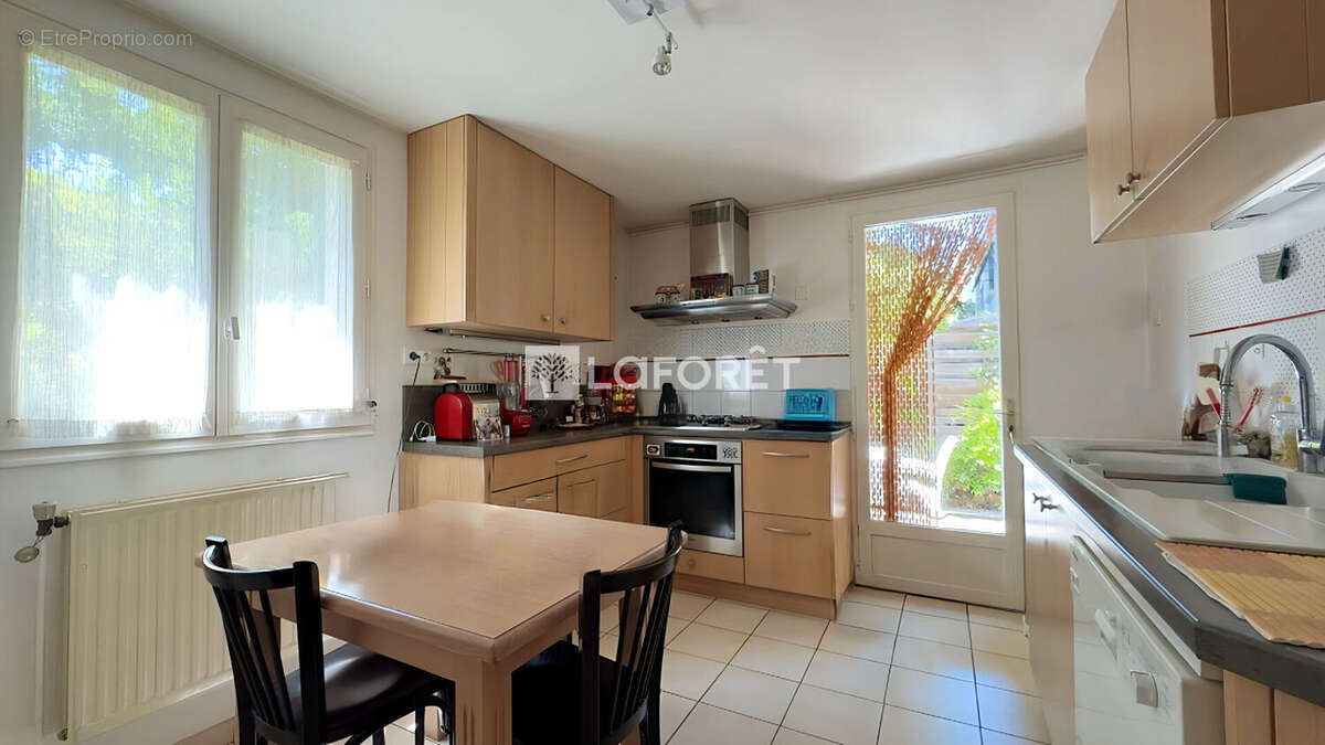 Maison Castelnau Le Lez 5 pièces 130 m2 - photo 6