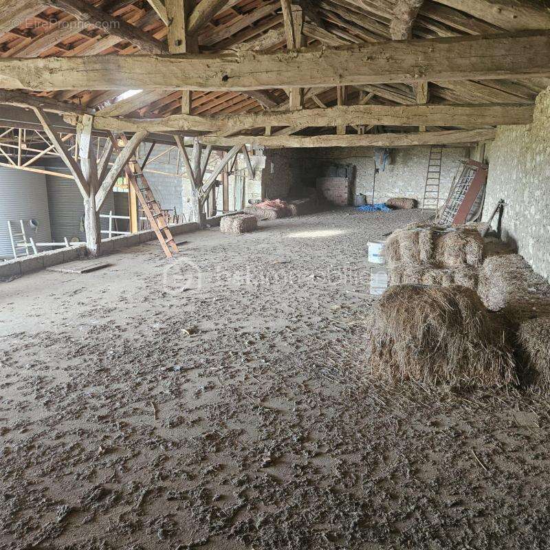 Maison à LA SAUVETAT