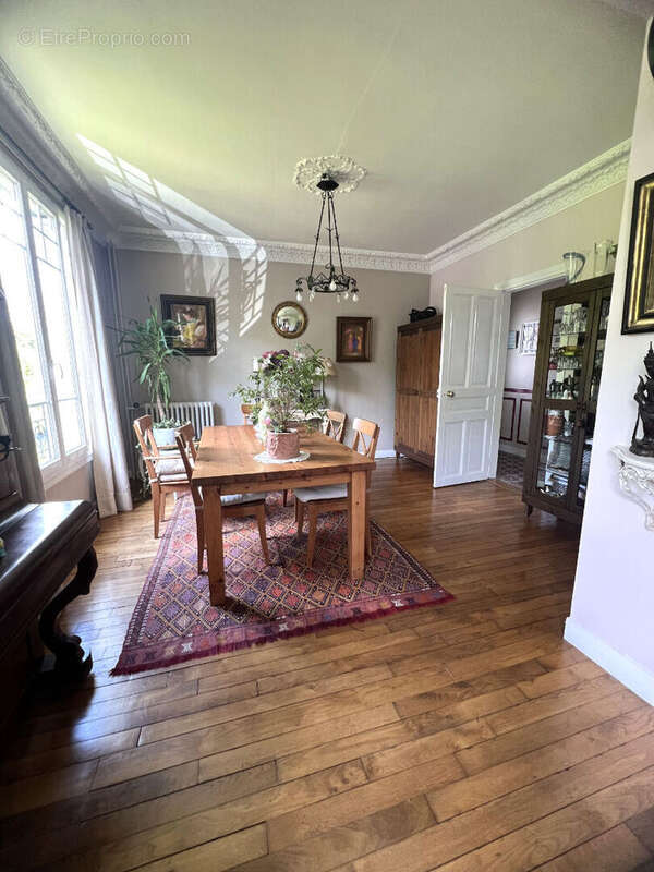 Maison à LIVRY-GARGAN