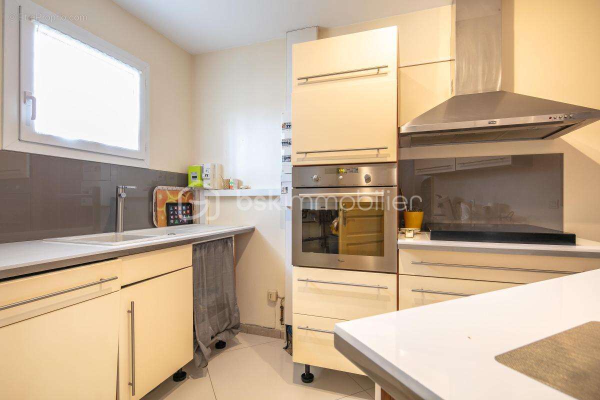 Maison à BEAUCROISSANT