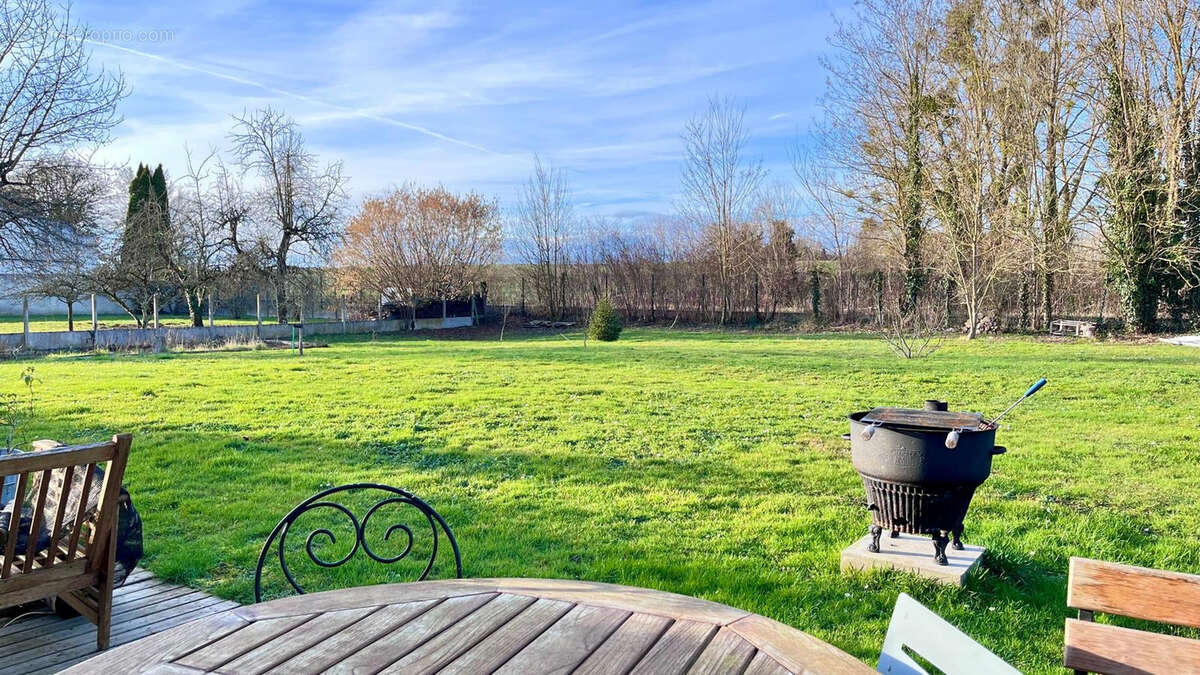 Maison à BRAY-SUR-SEINE