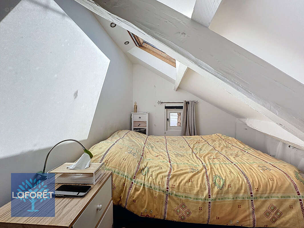 Appartement à LA FERTE-ALAIS