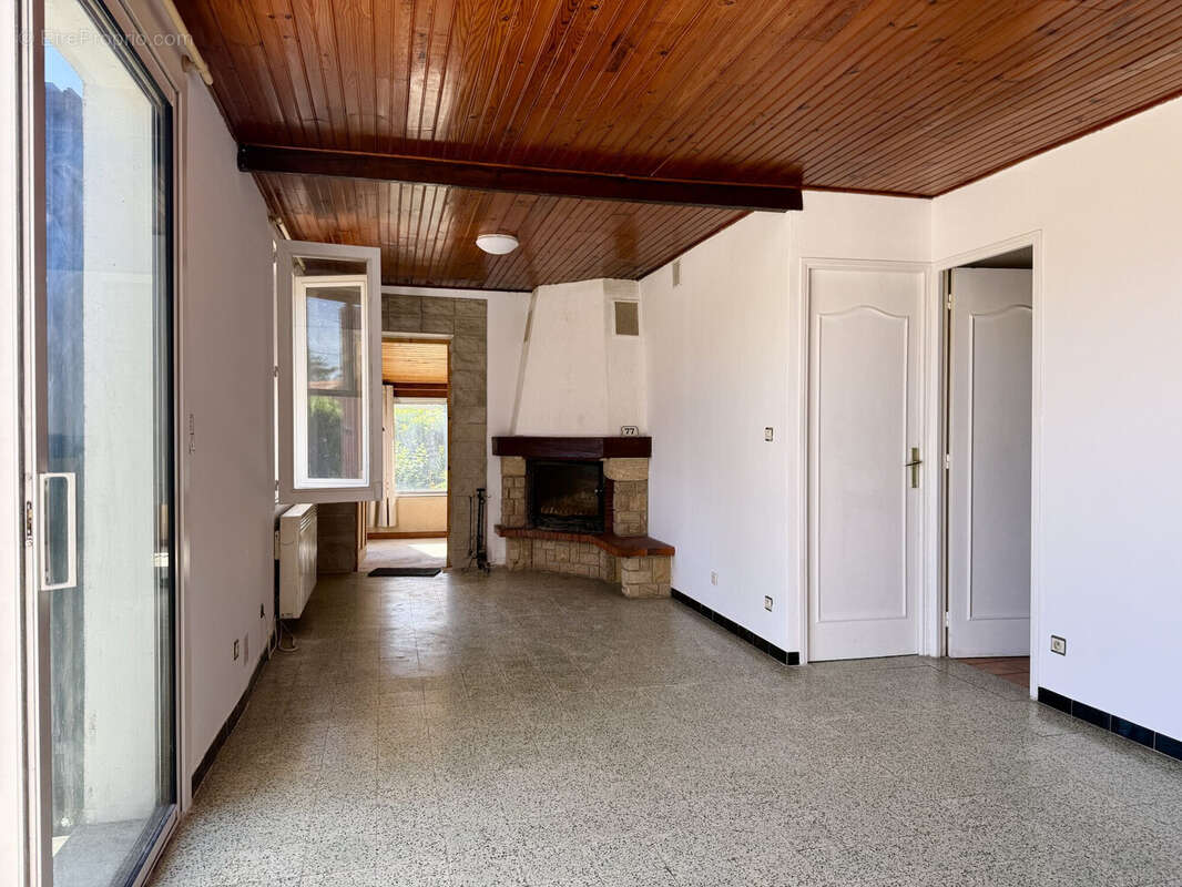 Maison 72 m² à Cereste  - photo 3