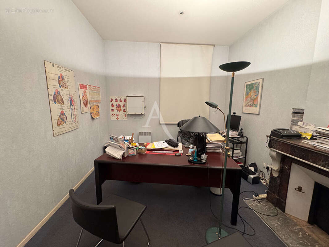 Albi, Bureaux de 46 m² - photo 5
