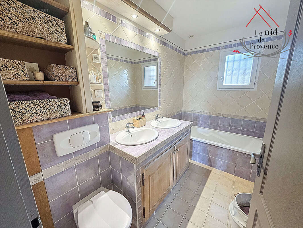 Maison à BEAUMES-DE-VENISE