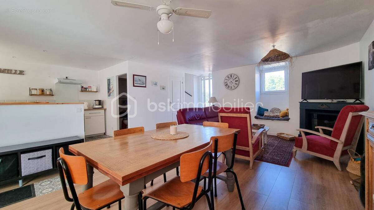 Maison à PEYRIAC-MINERVOIS