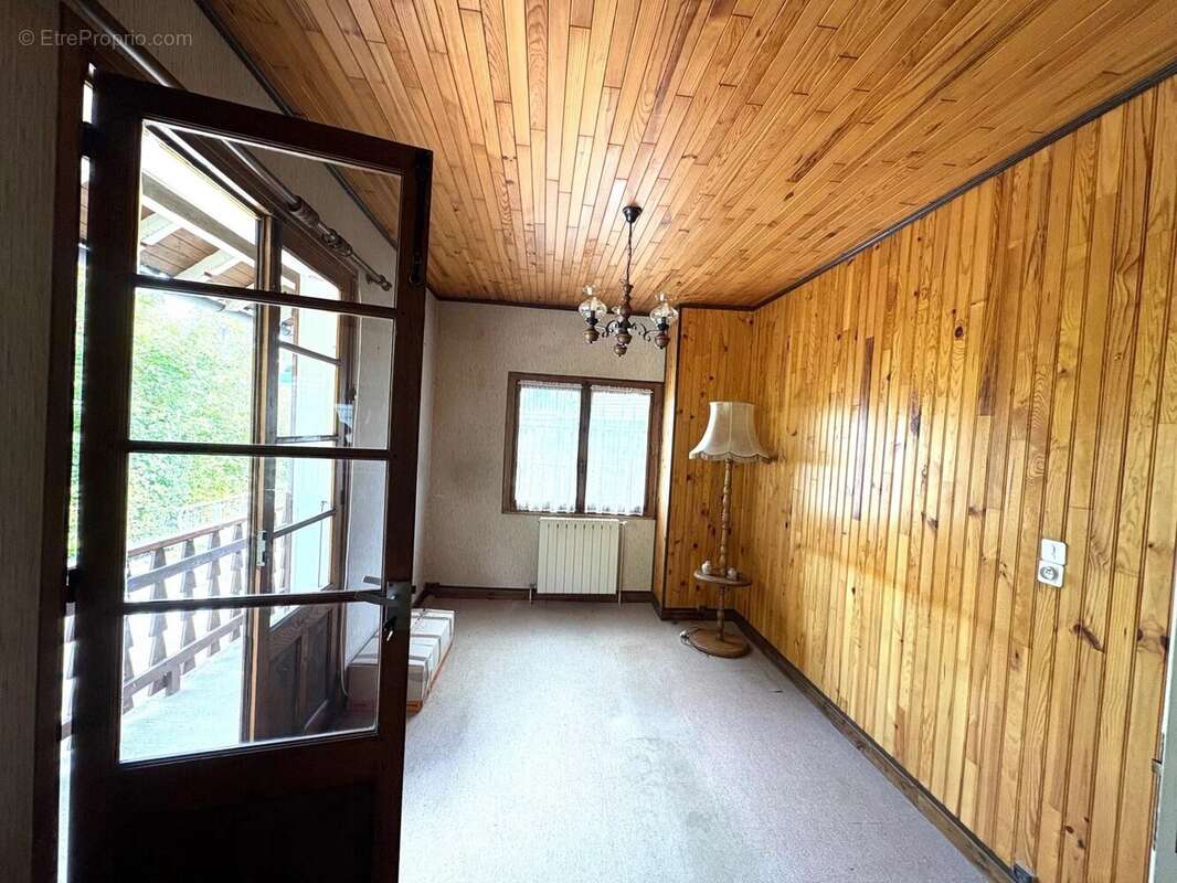 Maison à MONESTIER-DE-CLERMONT