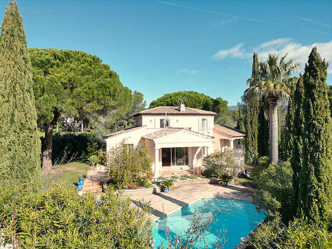 Maison à SAINT-RAPHAEL