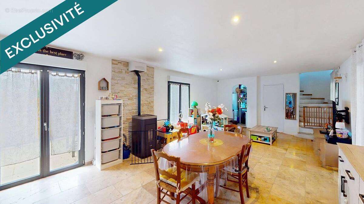 Photo 1 - Maison à SAINTE-ANASTASIE-SUR-ISSOLE