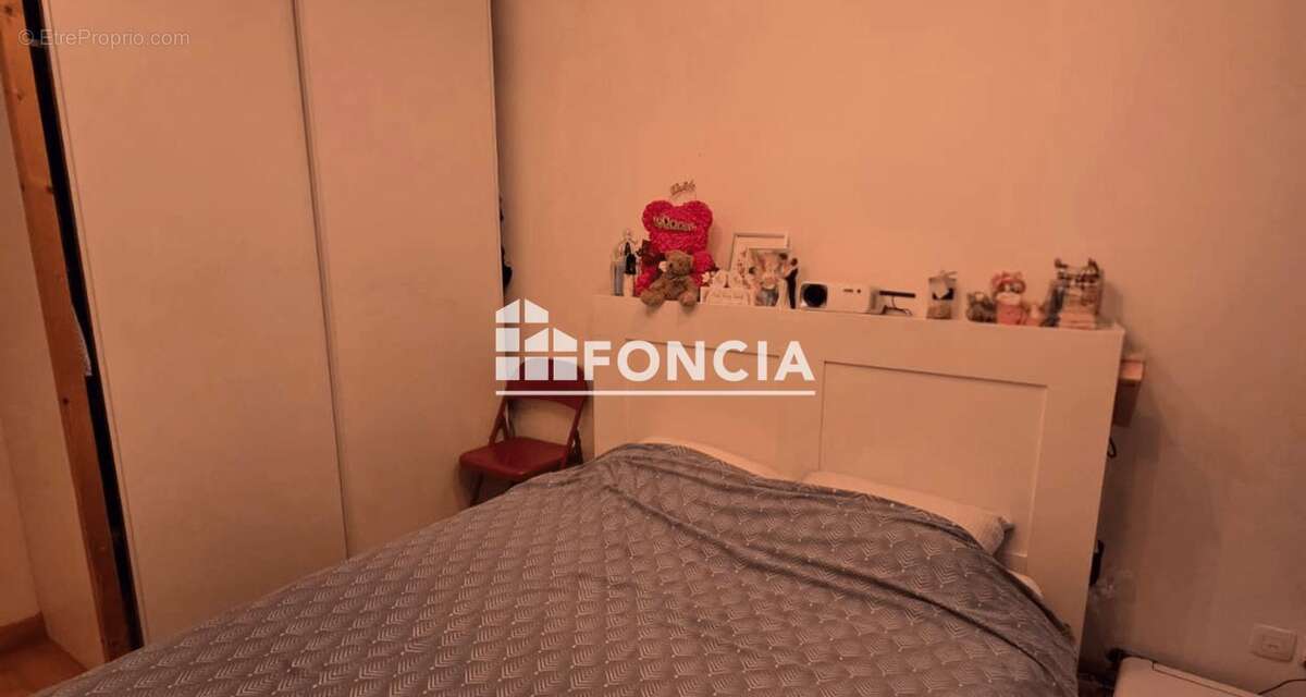 Appartement à VIGNEUX-SUR-SEINE