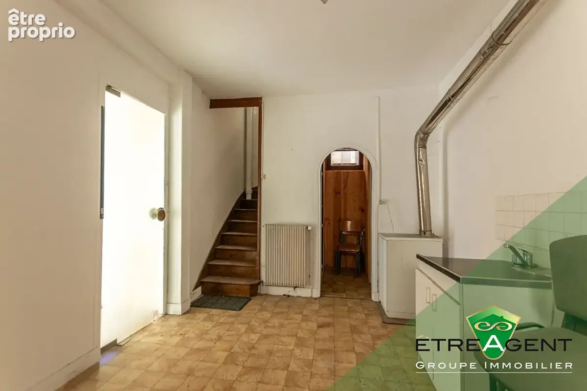 Maison MOULINS-LA-MARCHE - 77 m² - 2 chambres - photo 4