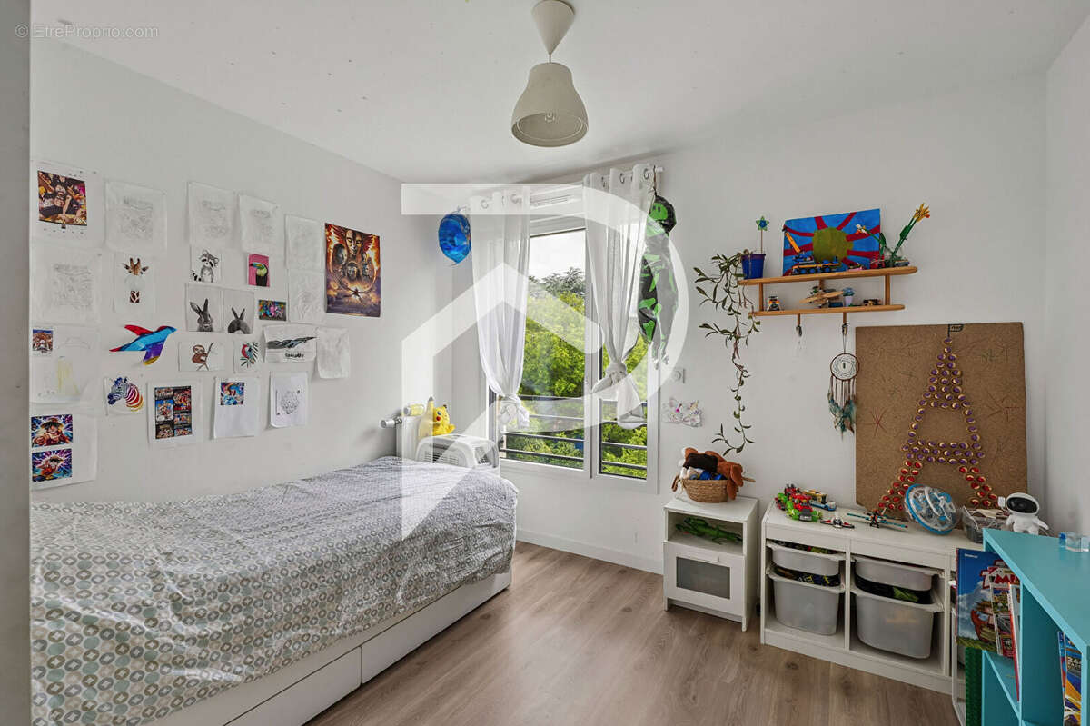 Appartement à COLOMBES