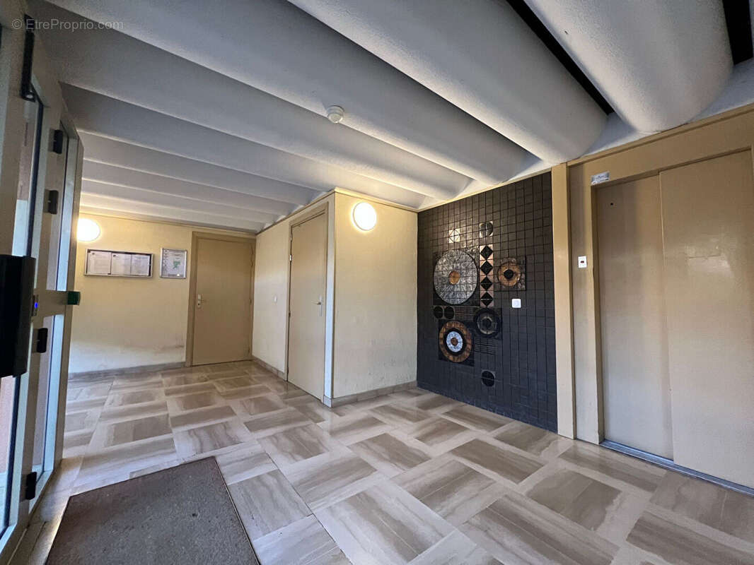 Appartement à HYERES