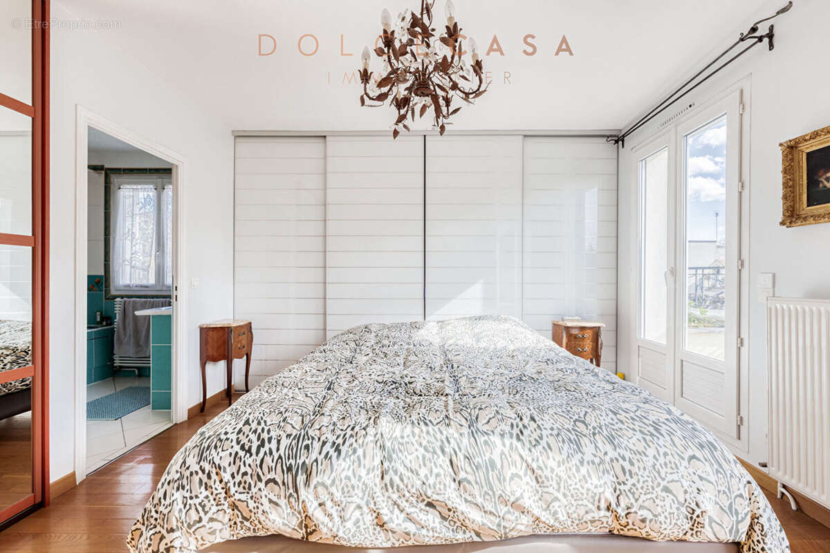 Maison à NOGENT-SUR-MARNE