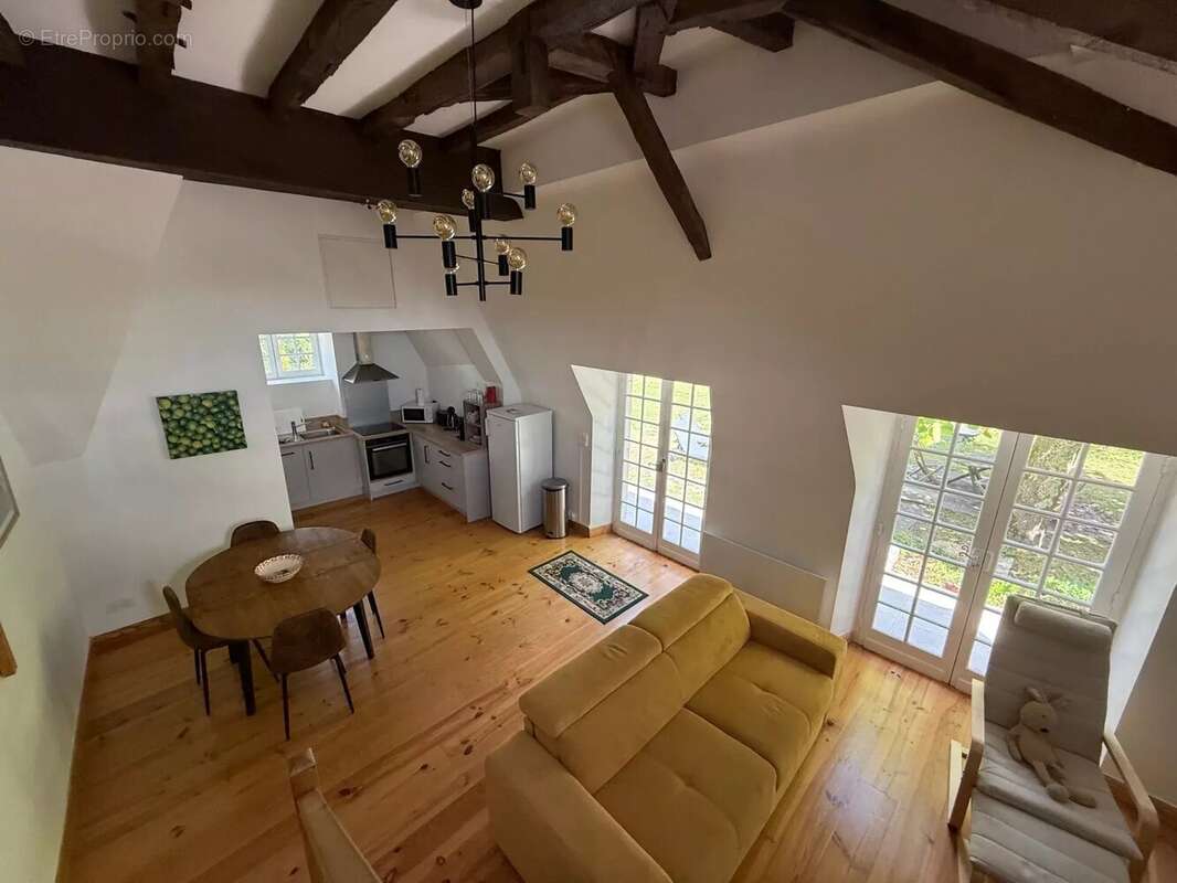 Belle maison de village avec gîte indépendant et 6500m² de parc - photo 8