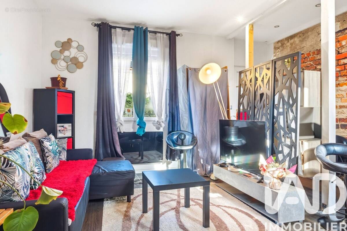 Photo 1 - Appartement à VIGNEUX-SUR-SEINE