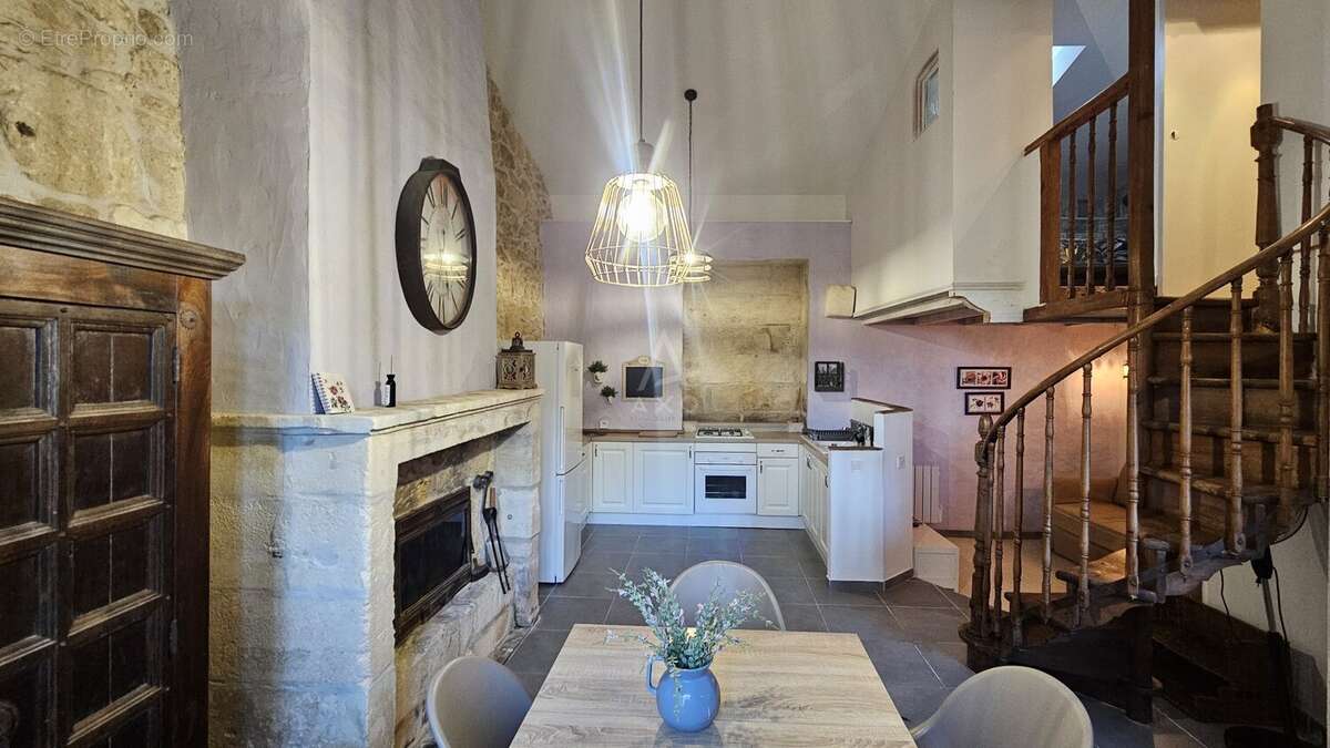 Maison à SAINT-ANDRE-DE-CUBZAC