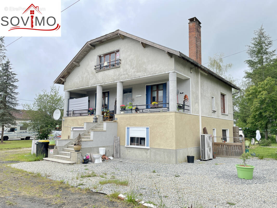 Maison à BRILLAC