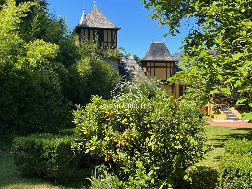 Autre à SAINT-PIERRE-LE-VIEUX