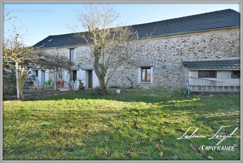 Maison 6 pièces, 4 chambres – 174 m² habitables- grenier- cave-bucher- terrain de 598 m²-dépendance située entre Château-Thierry - photo 2