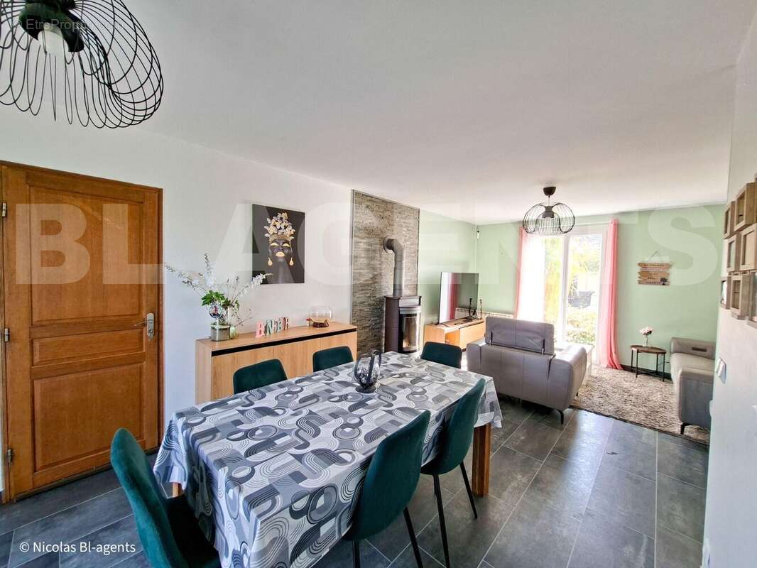 nico wieczorek-926 - Maison à BETZ