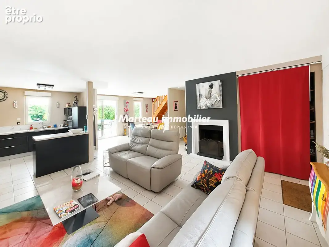 A VENDRE Maison Guecelard 8 pièce(s) 190 m2 - photo 2