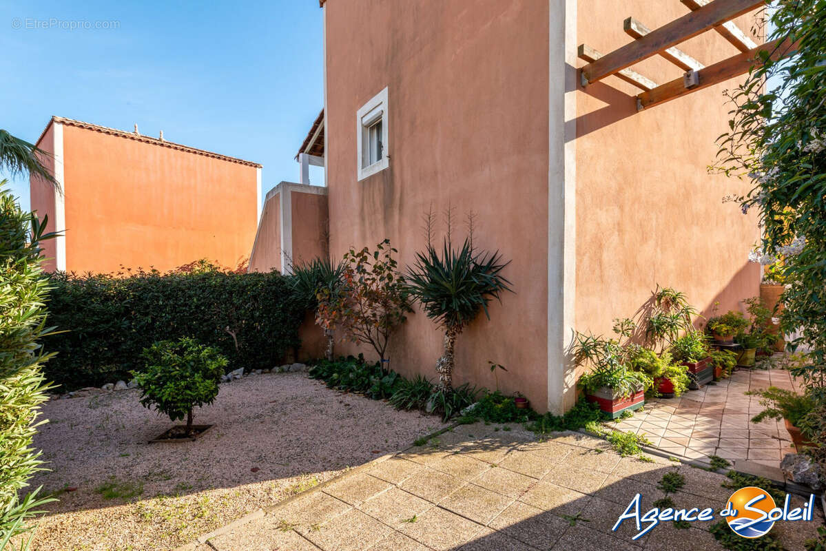 Appartement à FLEURY
