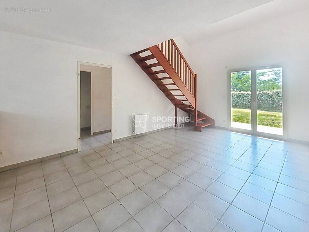 Maison à DAMAZAN
