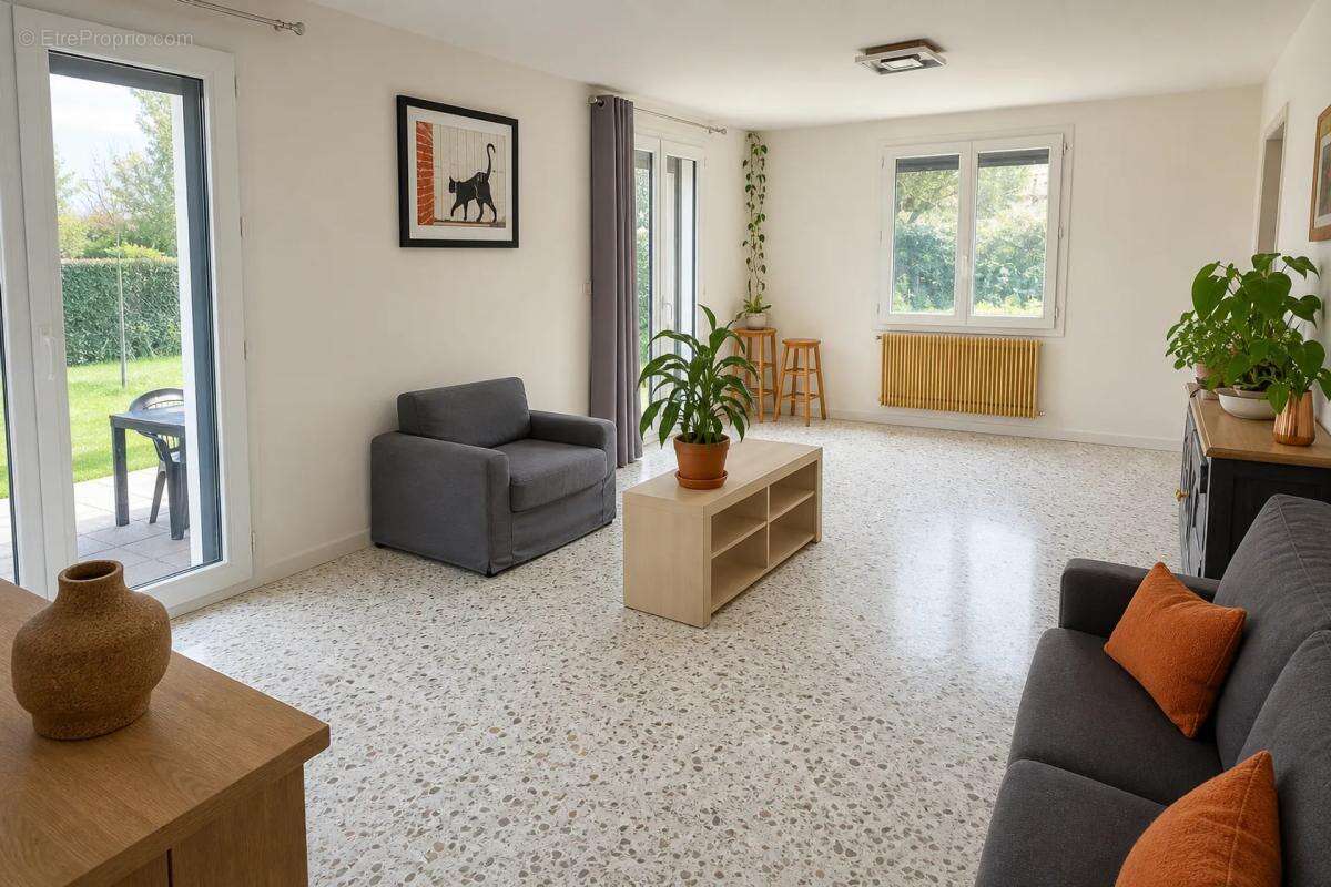 Maison à BLAN