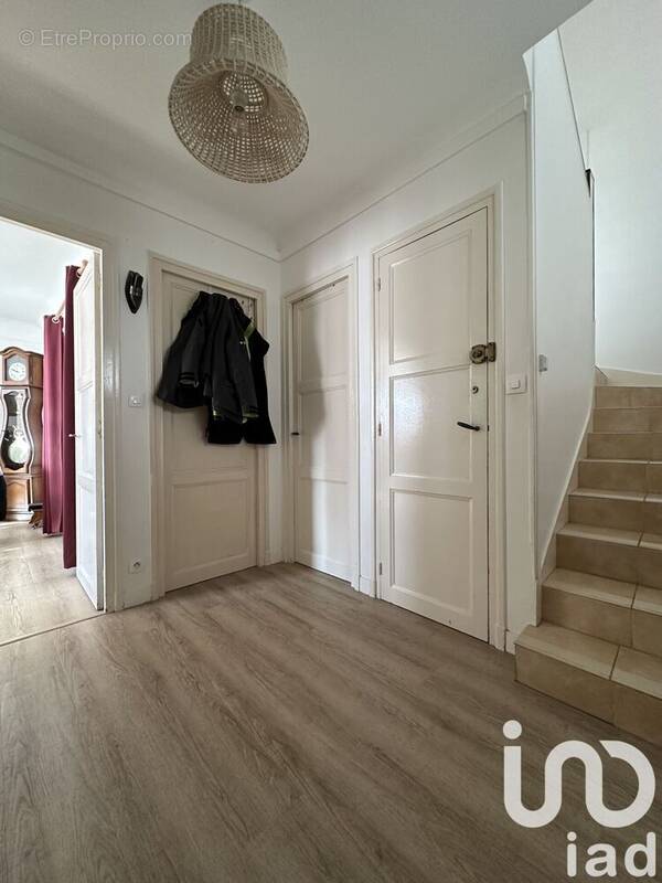 Photo 1 - Maison à SAINT-PIERRE-LES-NEMOURS