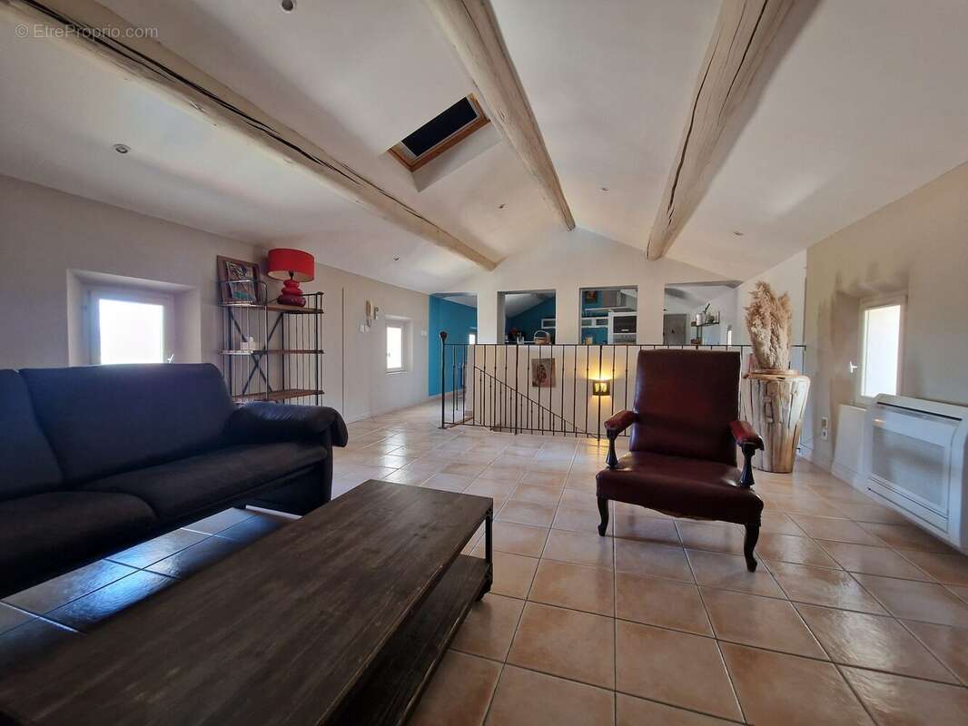 Appartement à CAROMB