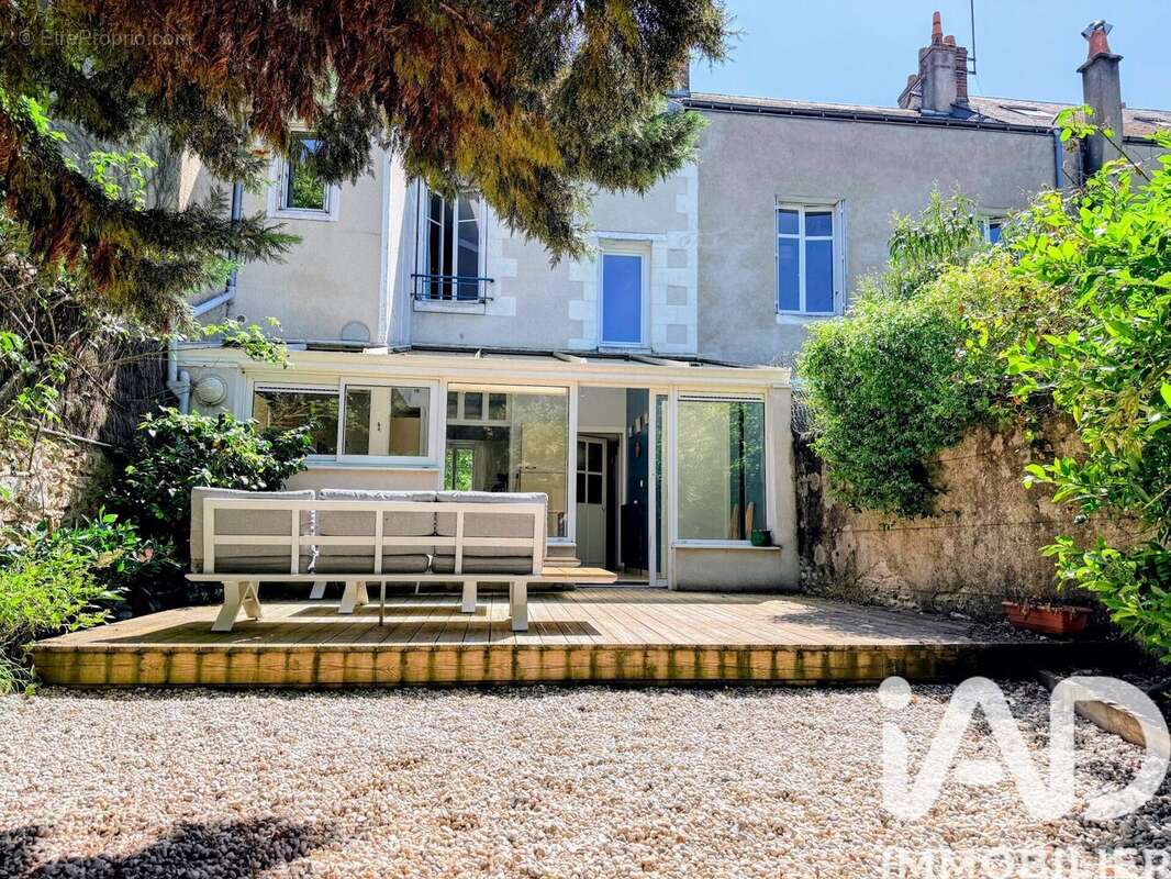 Maison 136 m² à Tours  - photo 4