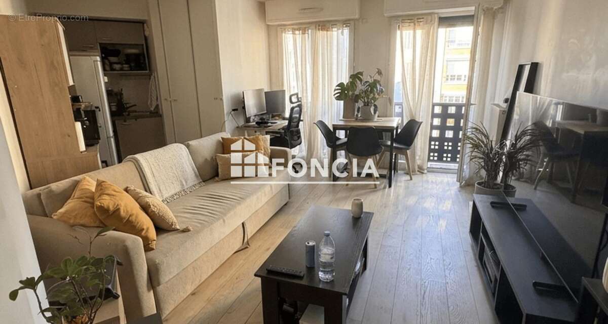 Appartement à BOIS-COLOMBES