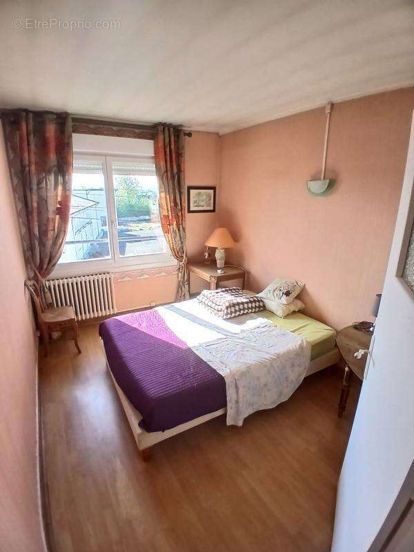 Maison à NEUVILLE-SAINT-REMY