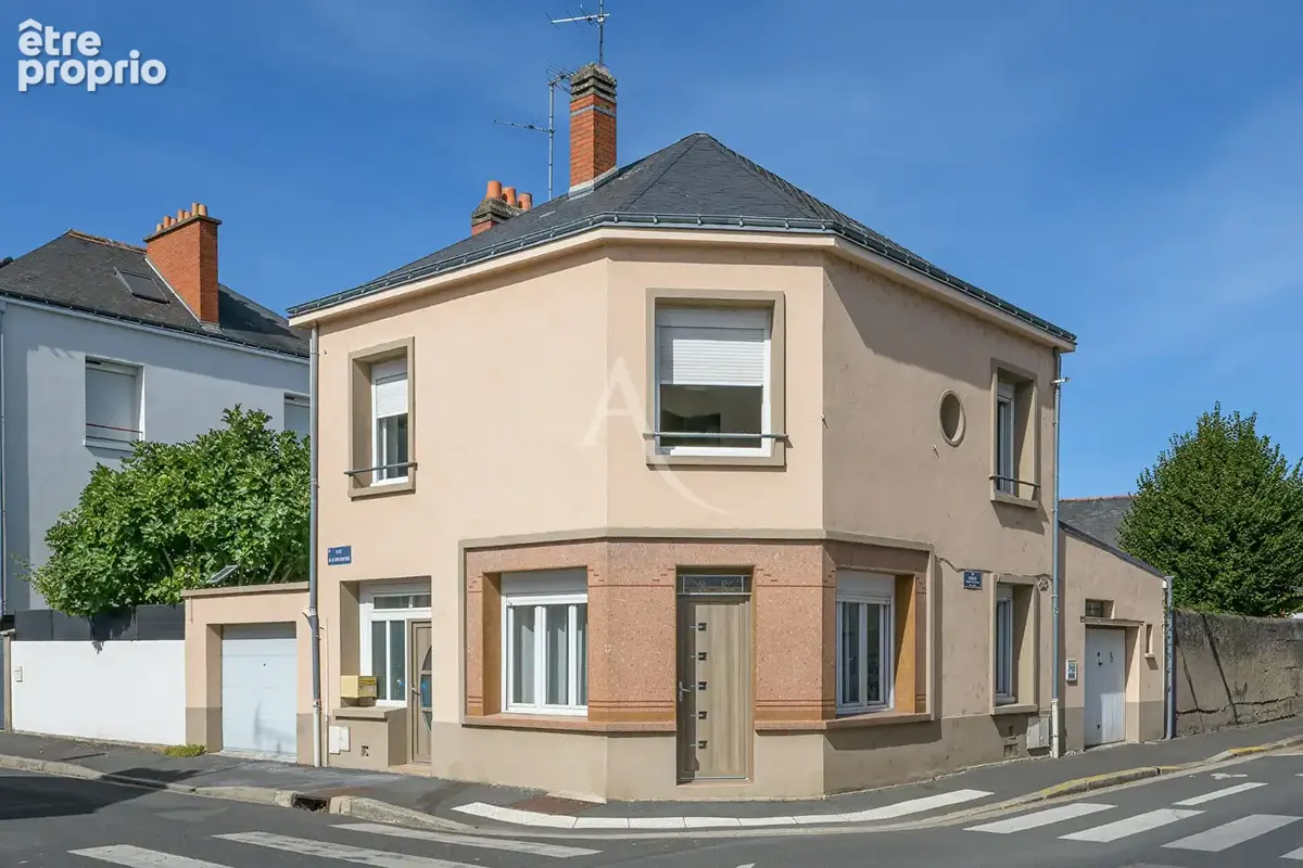 Photo Maison à Tours au prix de 325 500€