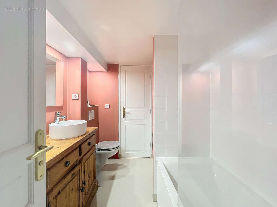 Appartement à NANTERRE