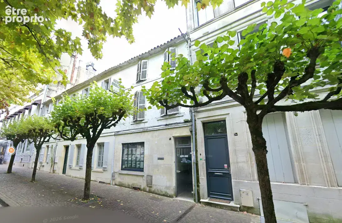 Maison à COGNAC