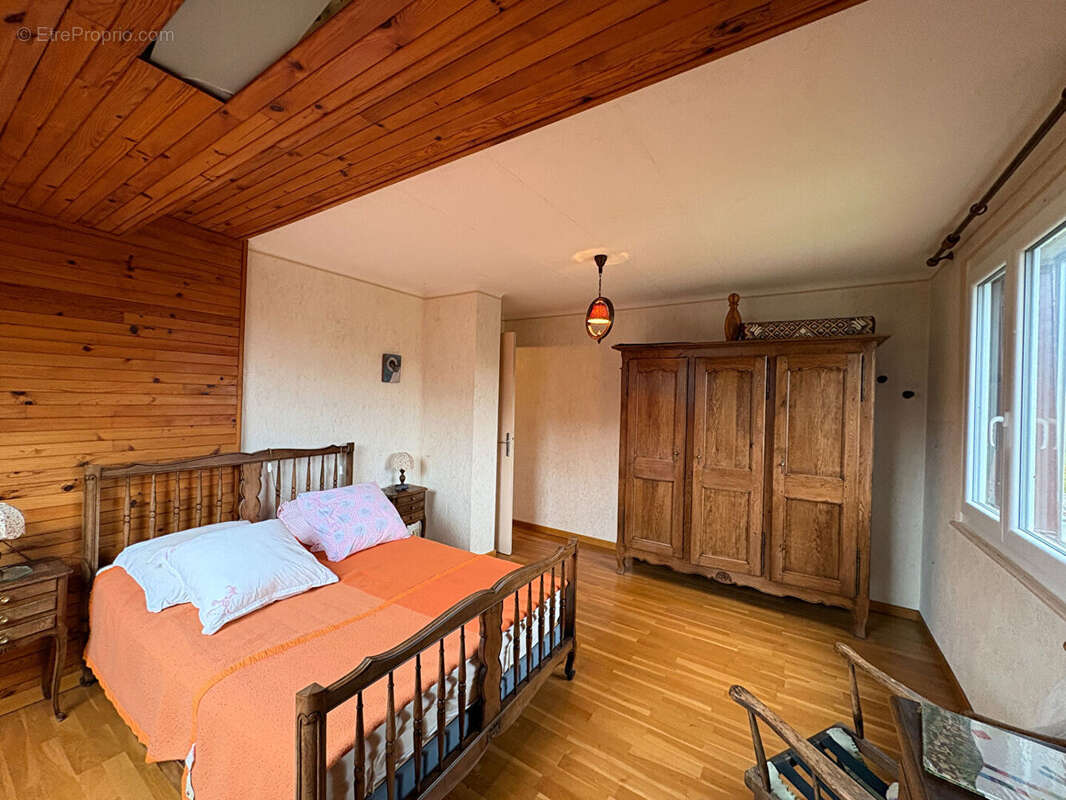 Maison à COLOMBIER-FONTAINE