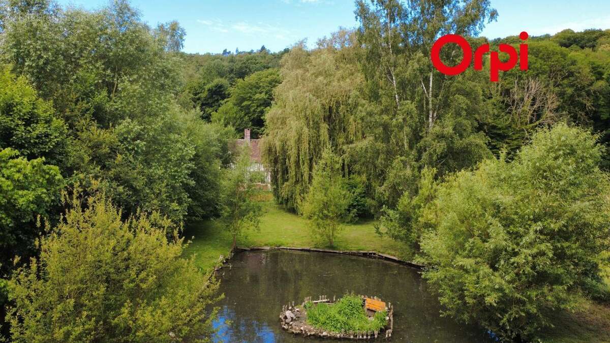 Propriété avec plan d'eau - photo 17