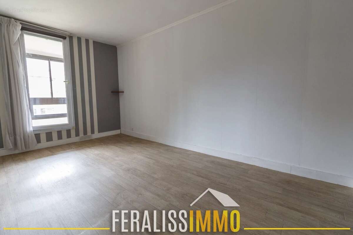 Appartement à ERAGNY