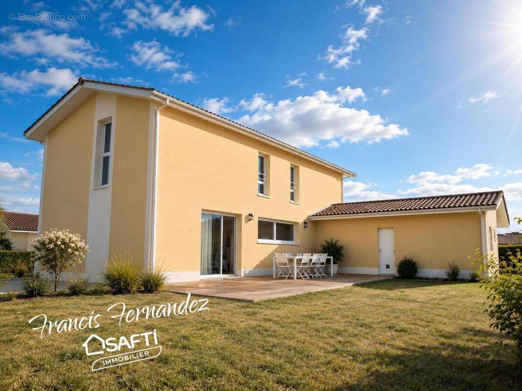 Maison 159 m² à Grayan-Et-L'hopital  - photo 2