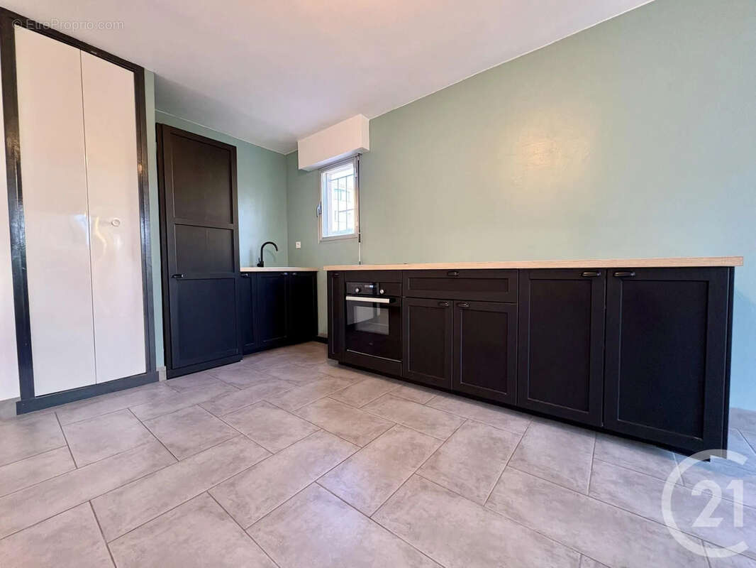 Appartement à SANARY-SUR-MER