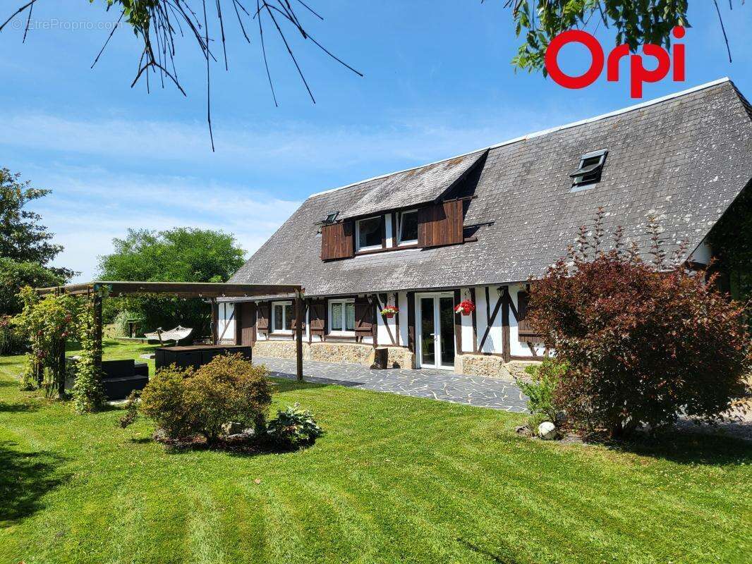 Maison à BERNAY