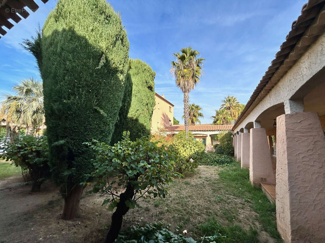 Appartement à FREJUS